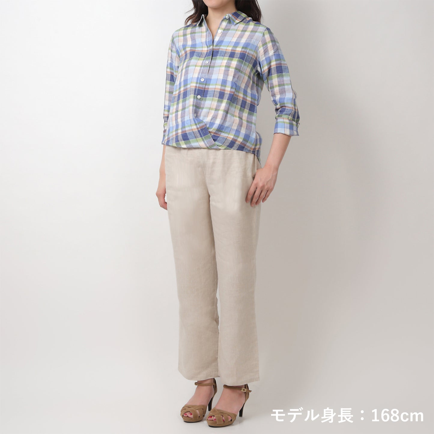 リネンチェックシャツ(model:168cm 着用サイズ:SM)