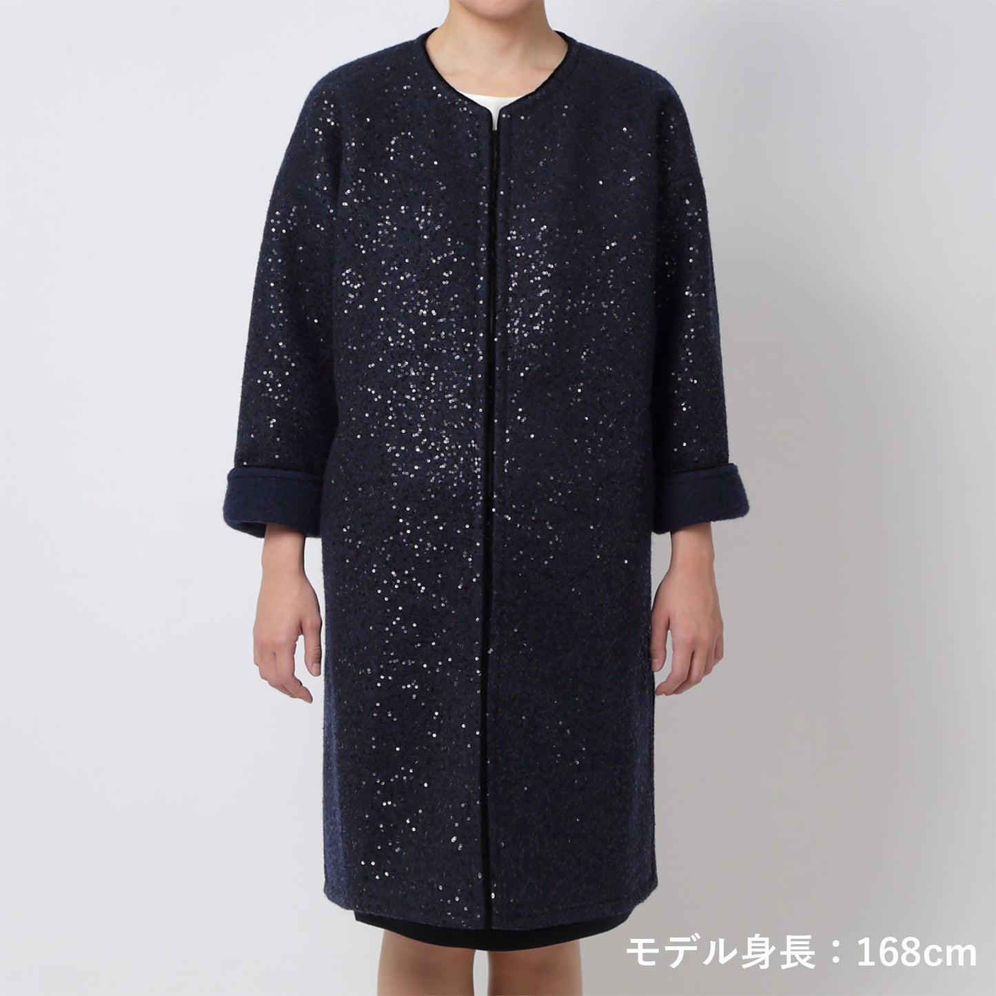 圧縮スパンコールノーカラーコート(model:160cm 着用サイズ:F)