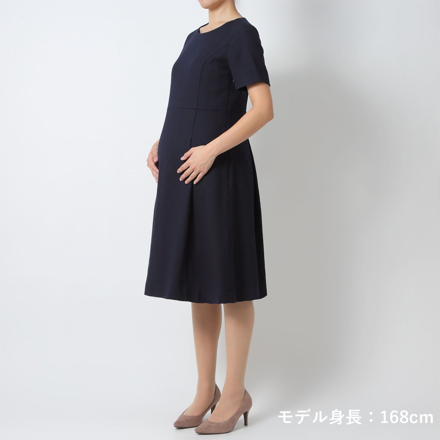 ネイビーセットアップスーツ(model:160cm 着用サイズ:SM)