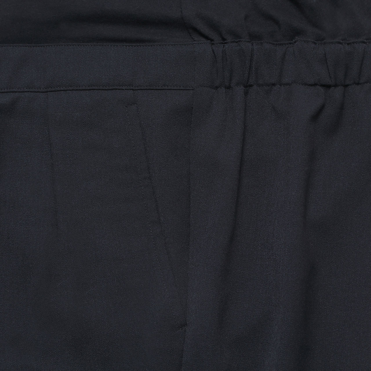 ストレッチウールテーパードパンツ ゴム紐