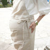 2WAYギャザーネックリボン袖ブラウス × リネンサロペット(model:160cm 着用サイズ:SM)
